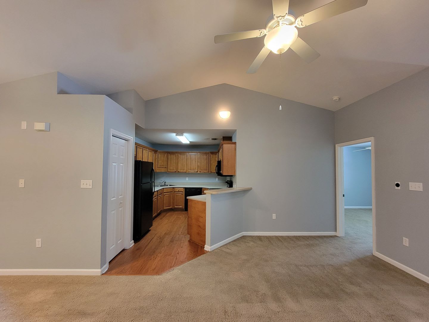 3 bedroom townhome at 1659 Quazar Rd available for rent right away for $1695 per month – photo 4