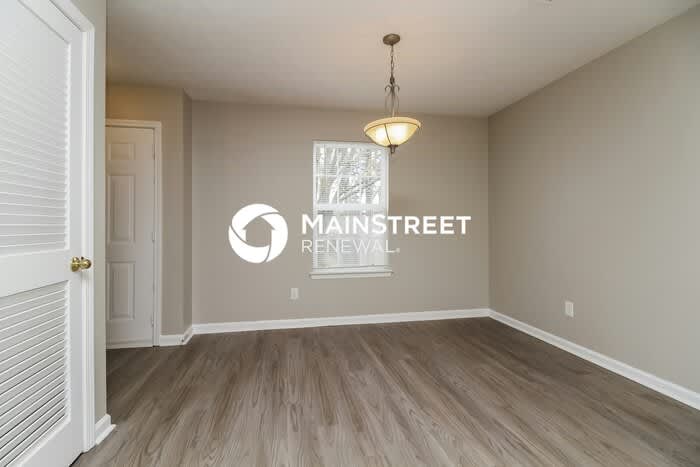 448 Dorchester Drive – photo 4