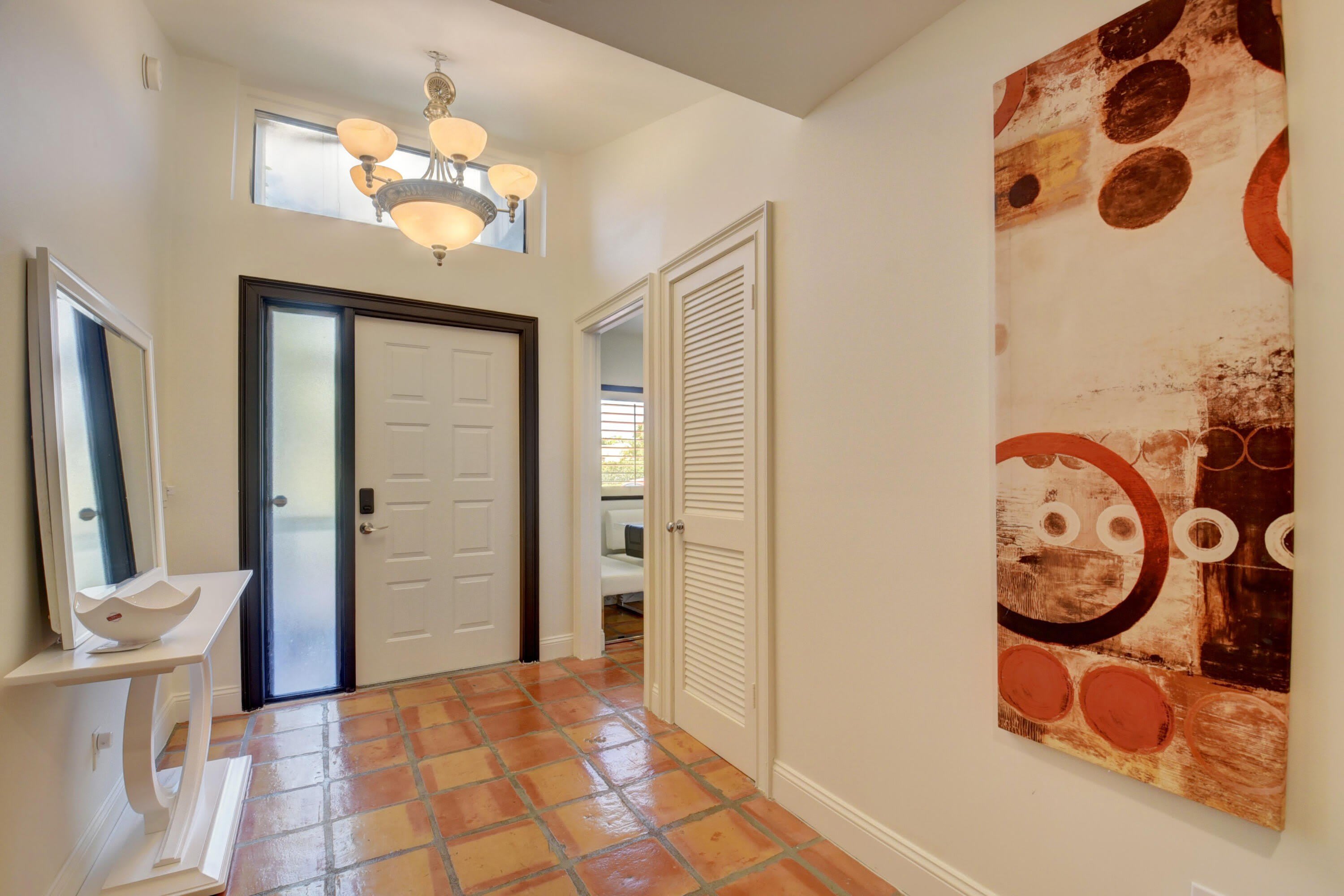 4666 S Fountains Drive S – photo 2