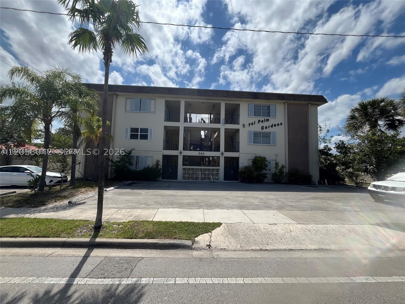 348 S Federal Hwy – photo 1