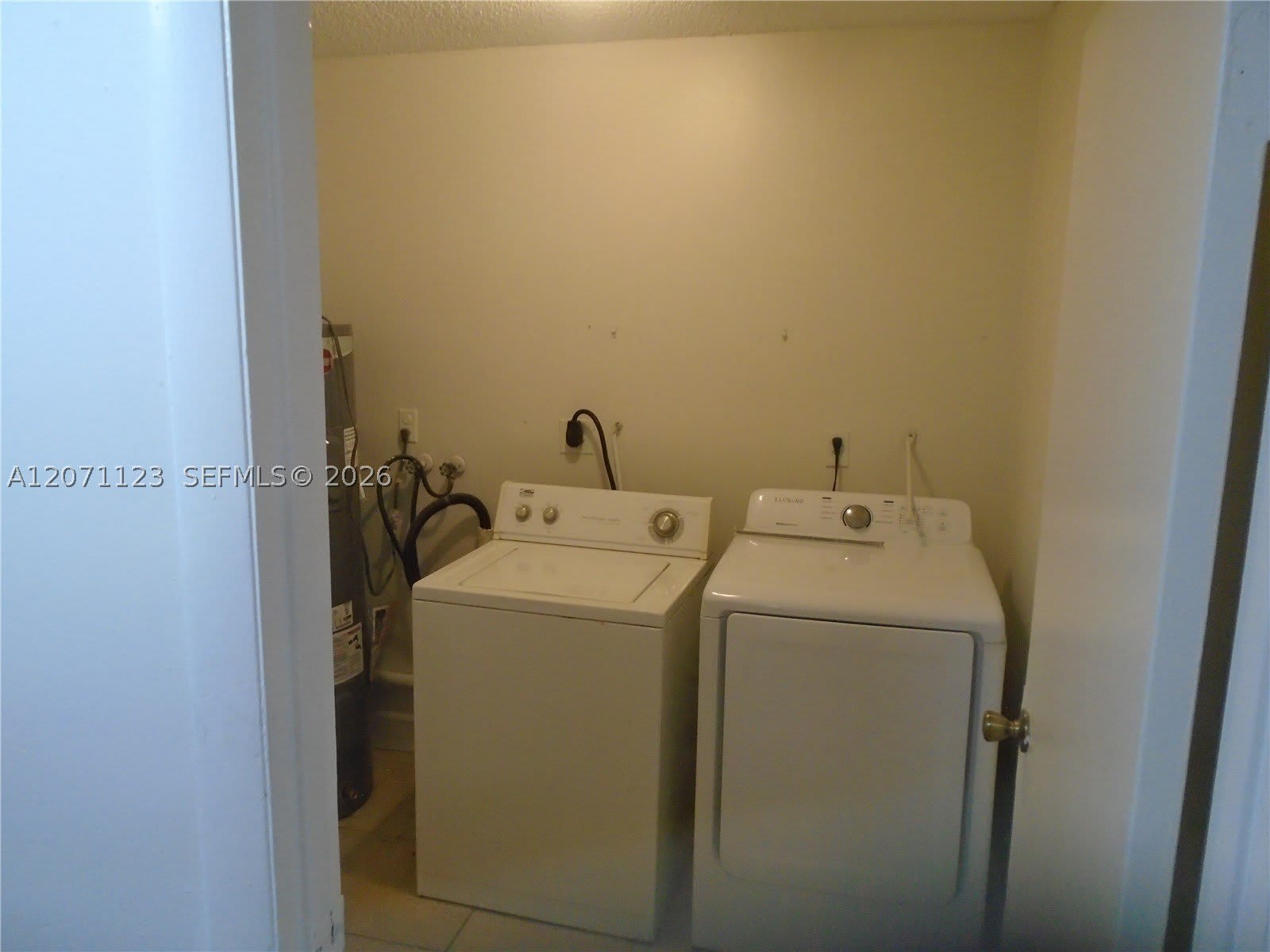 1648 NW 58TH AV – photo 4