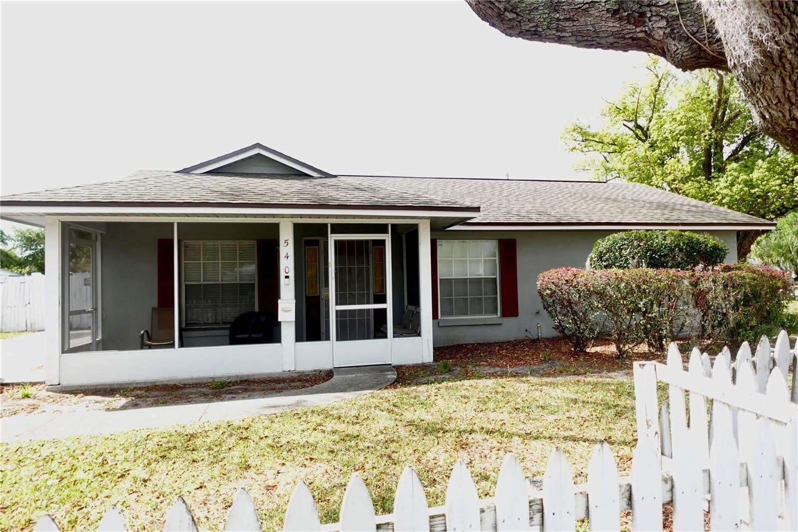 540 W COMSTOCK Avenue – photo 4
