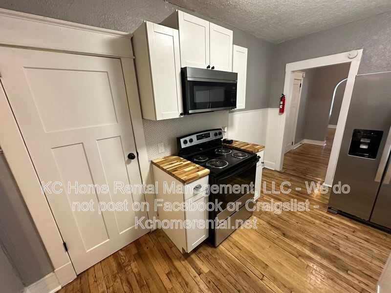 5233 E. 6th St. – photo 5