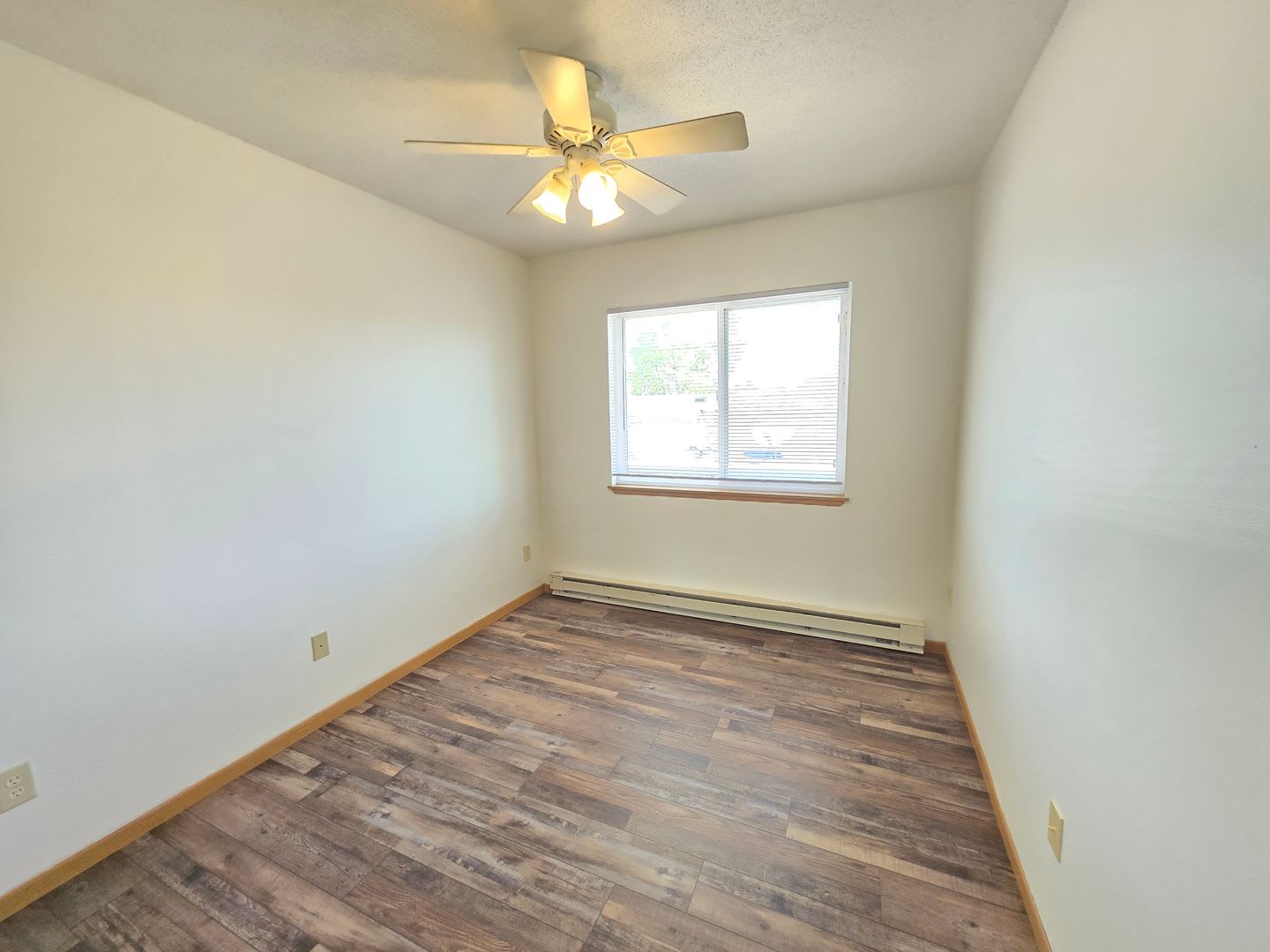 421 S. Williams Ave Apartments – photo 4