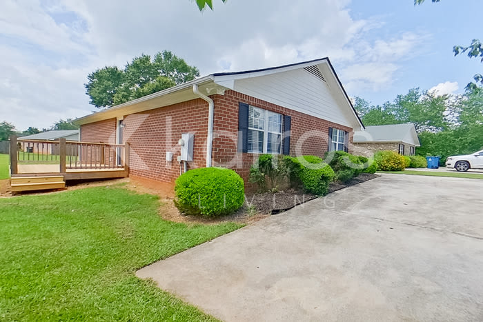 110 Fawn Drive – photo 2