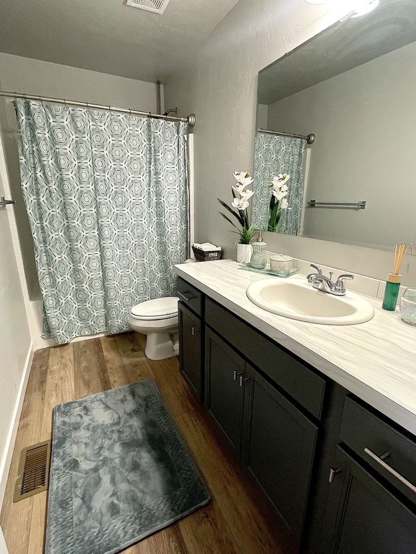 Newer 4 Bedroom Home Office In A Prime Commuter Location – photo 4