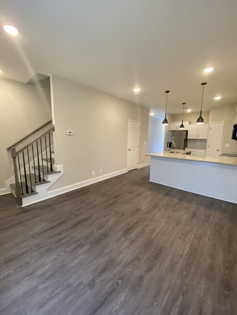 1024 Glenkirk Drive – photo 5