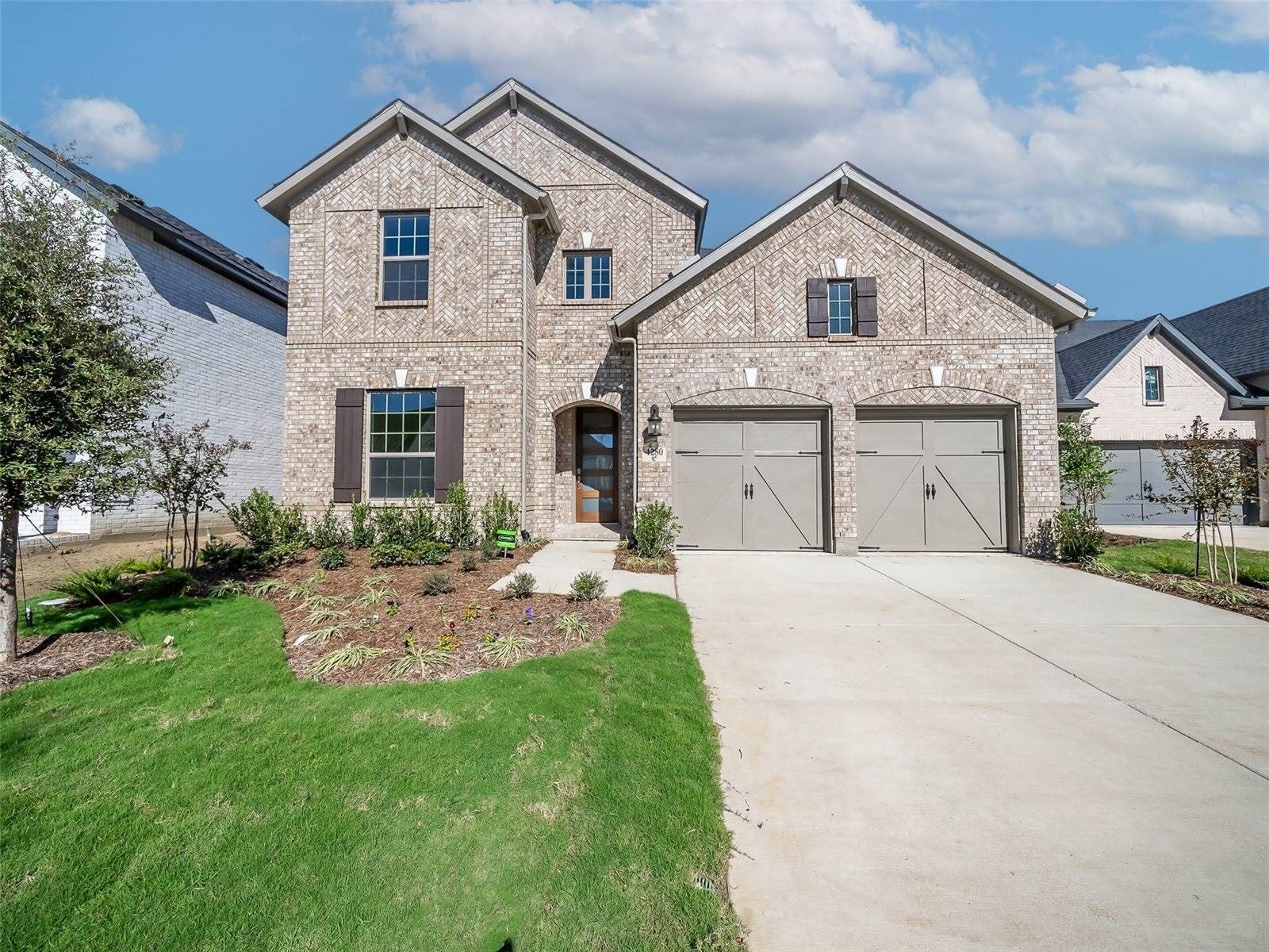 4280 Mill Pond Drive – photo 1