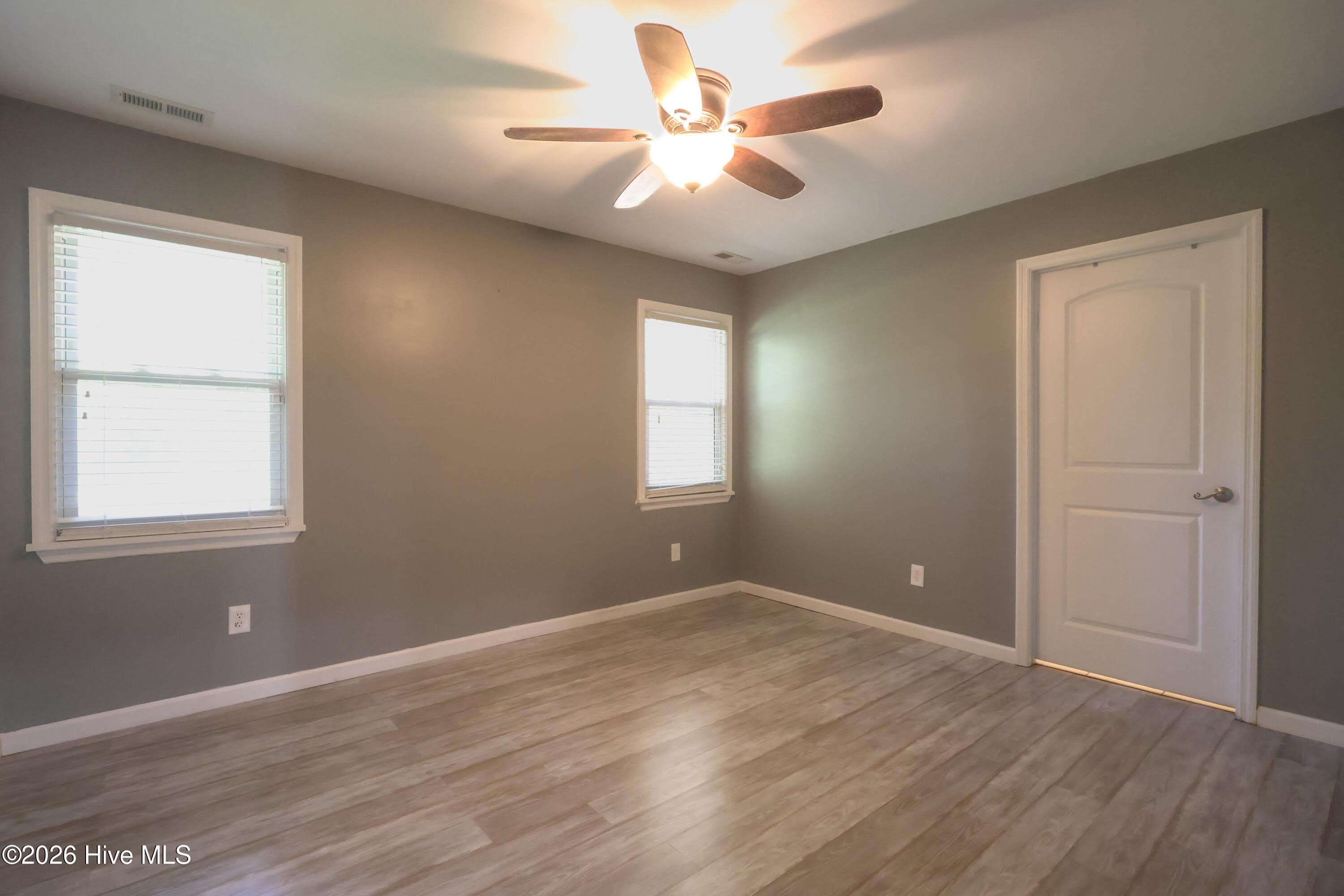807 Deblea Court – photo 5