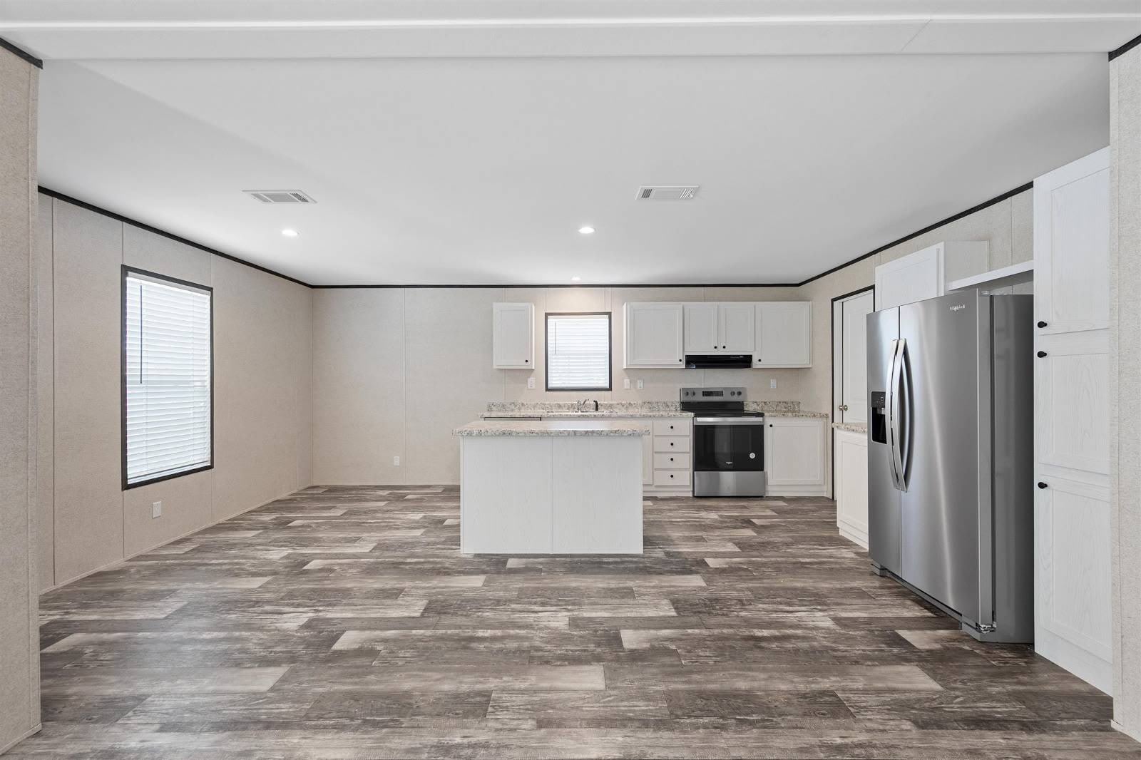 305 W Buell – photo 4