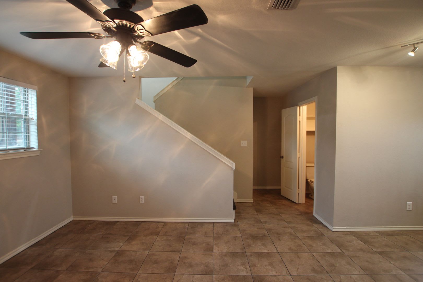Coming Soon! 2 Bed 1.5 Bath Townhome, Lindale ISD! – photo 5