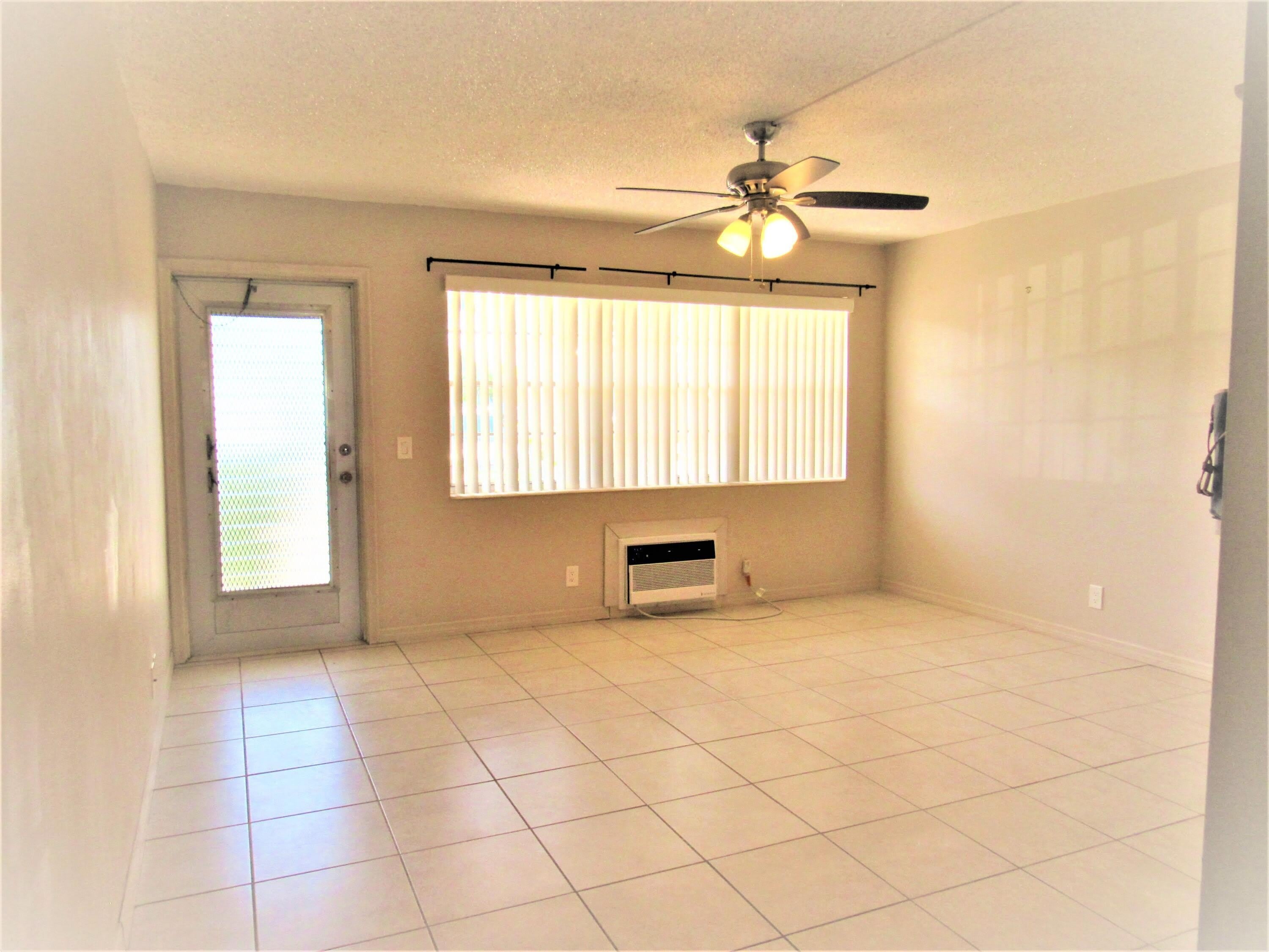 214 Berkshire K – photo 5
