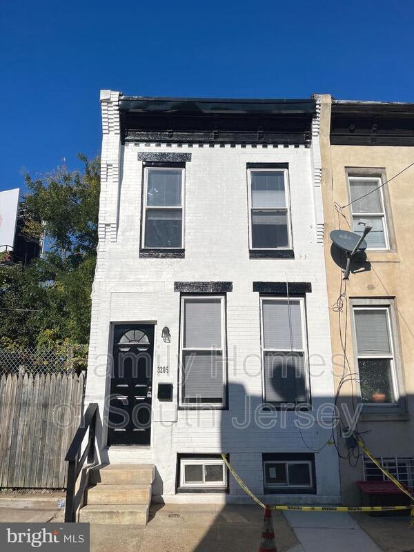 3205 Latona St – photo 1
