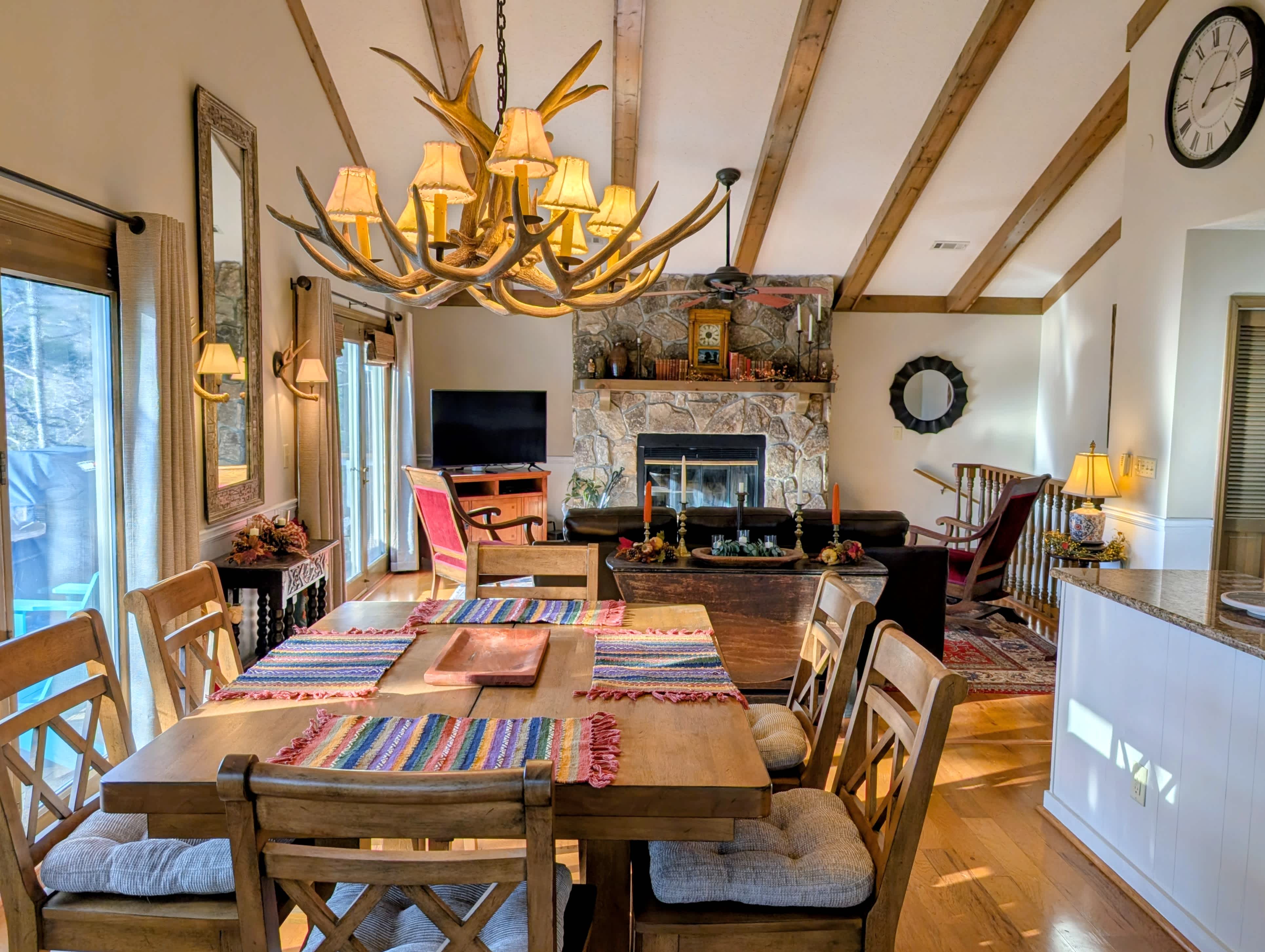842 Saddle Back Cir – photo 3