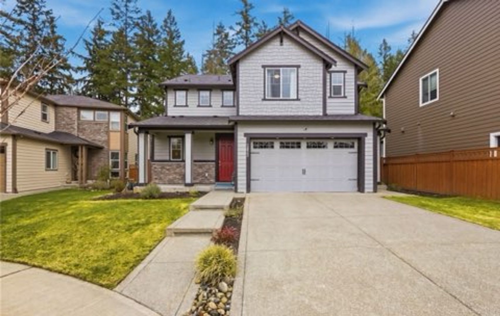 Beautiful Multigenerational Home on a Quiet Cul-de-Sac – photo 1
