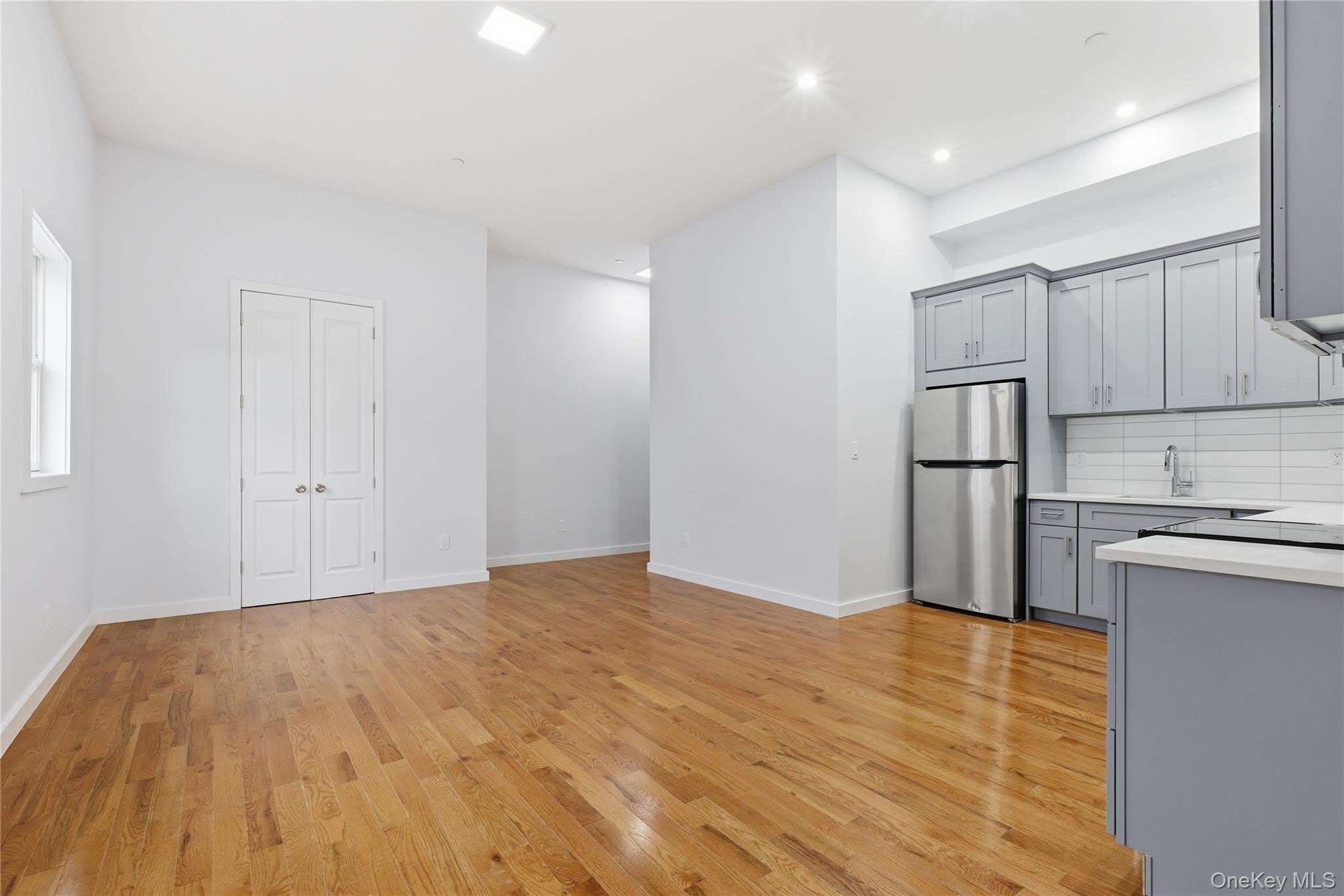 99 Main Street – photo 4