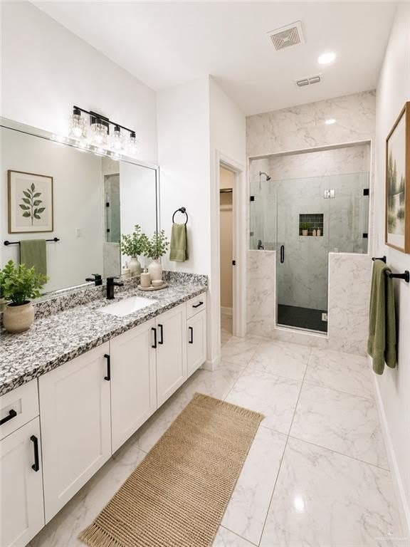 912 N Woodson Avenue – photo 5