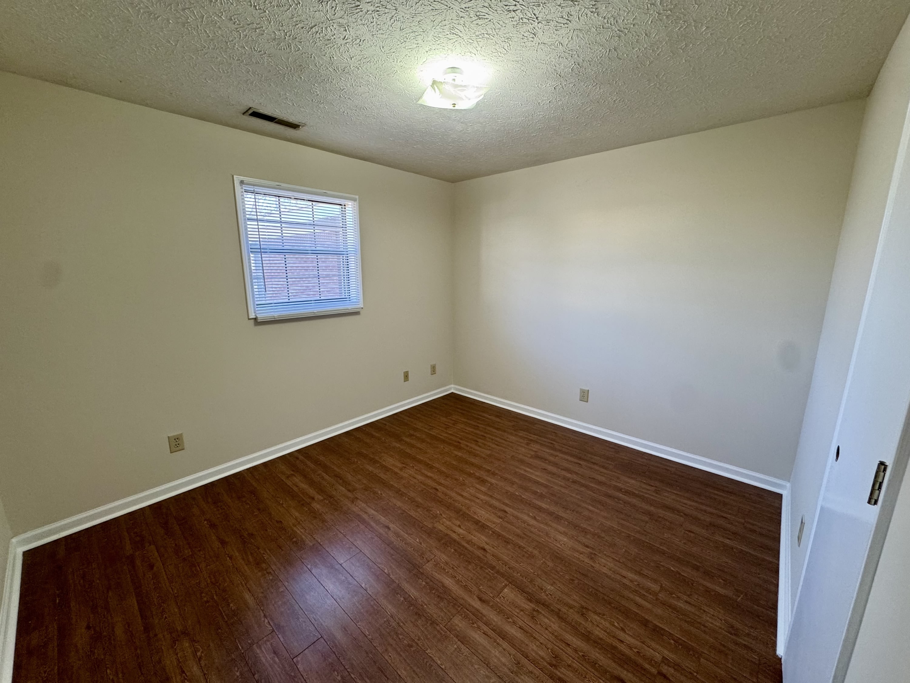 508 E Mcclellan St – photo 5
