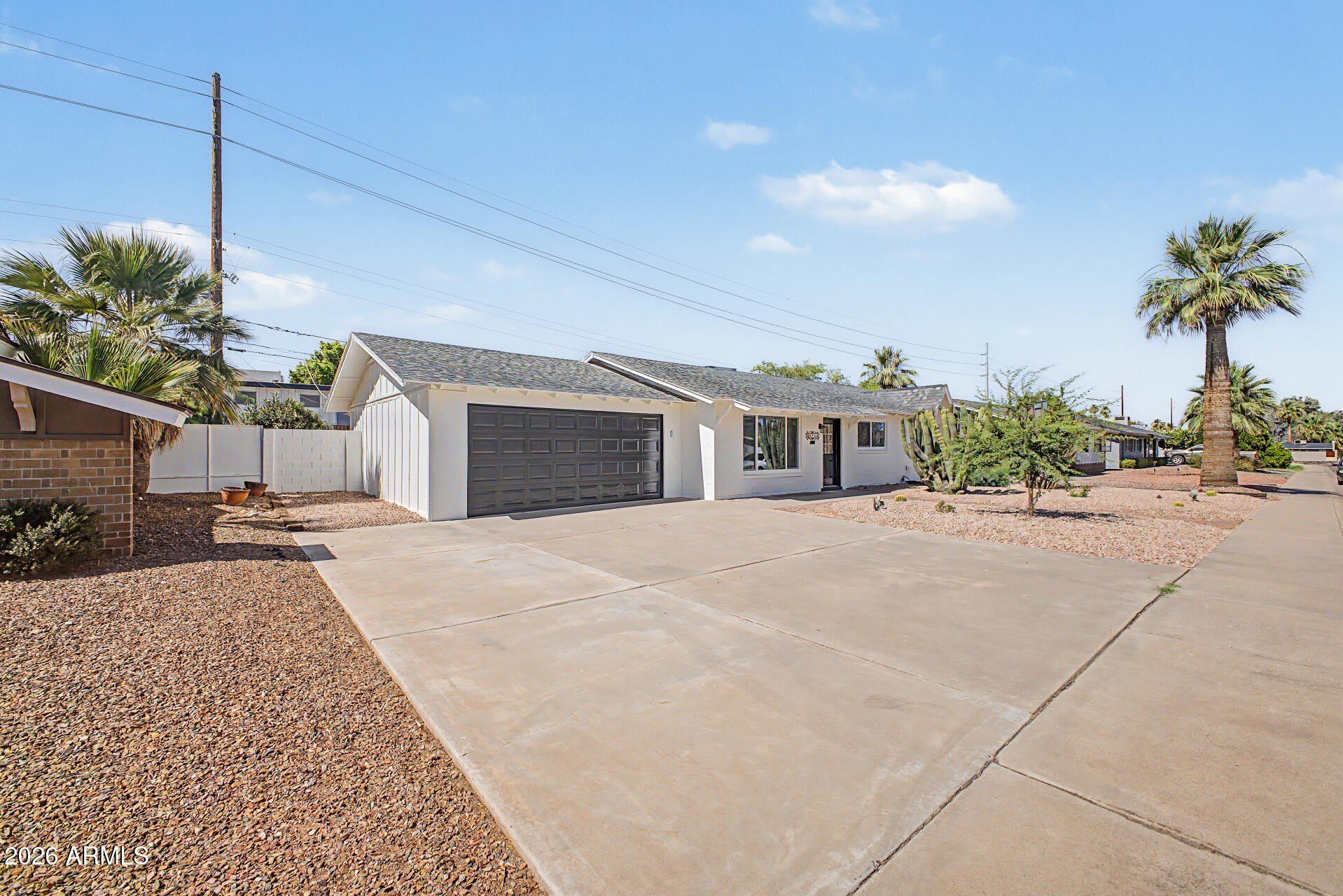 8725 E CORONADO Road – photo 2