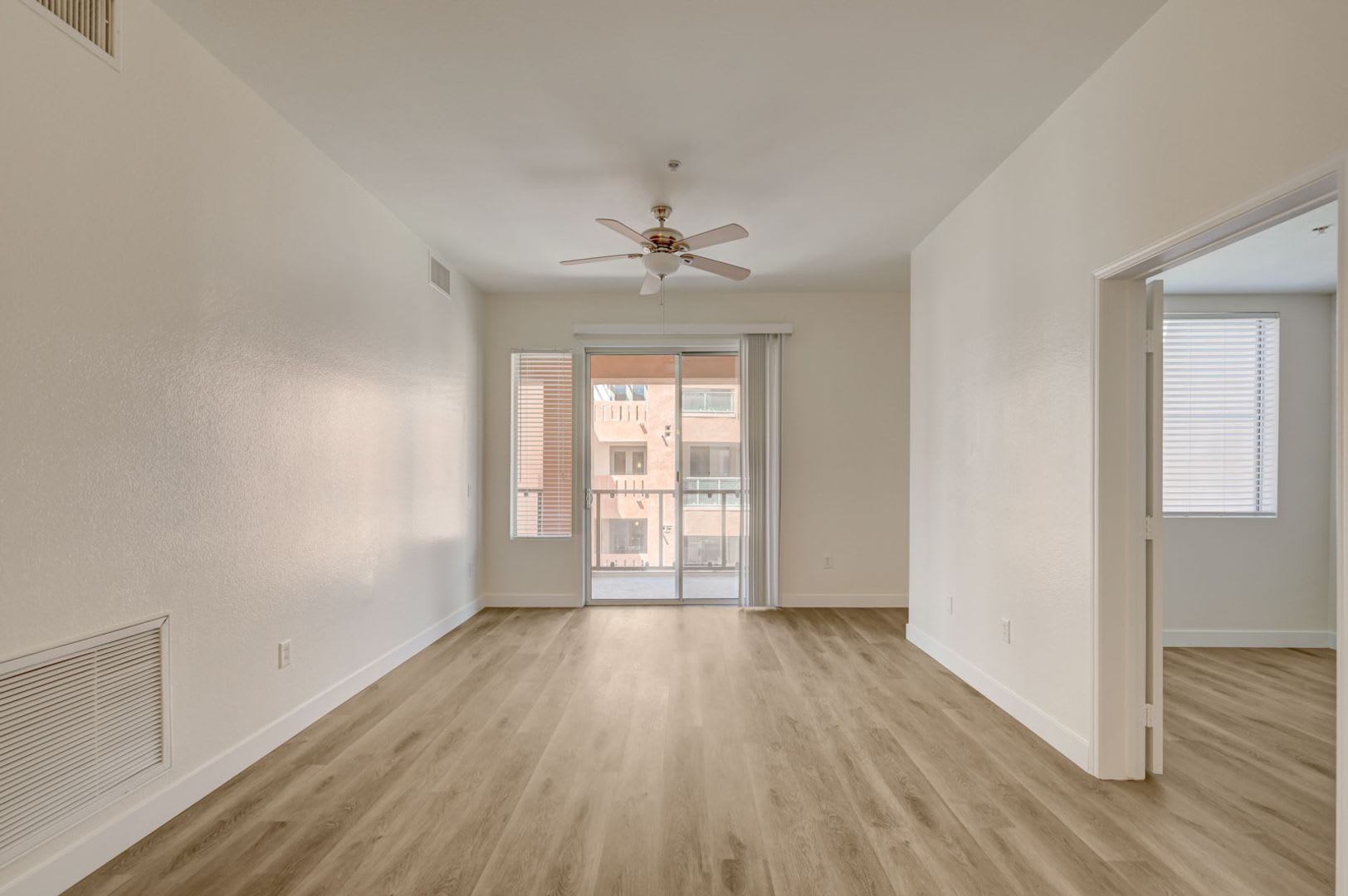 31 Agate Avenue #409 – photo 3