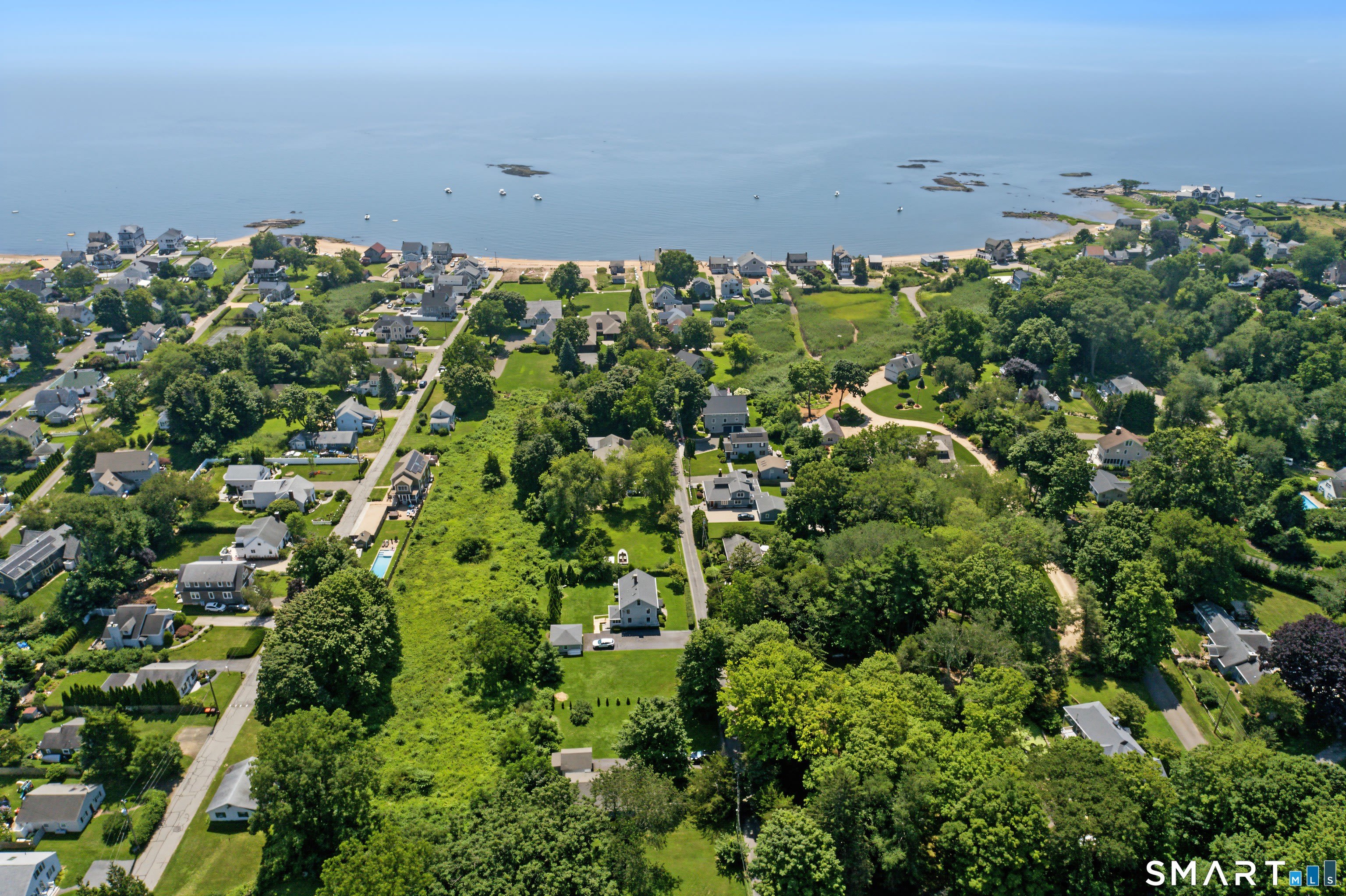 37 Beach Avenue – photo 3