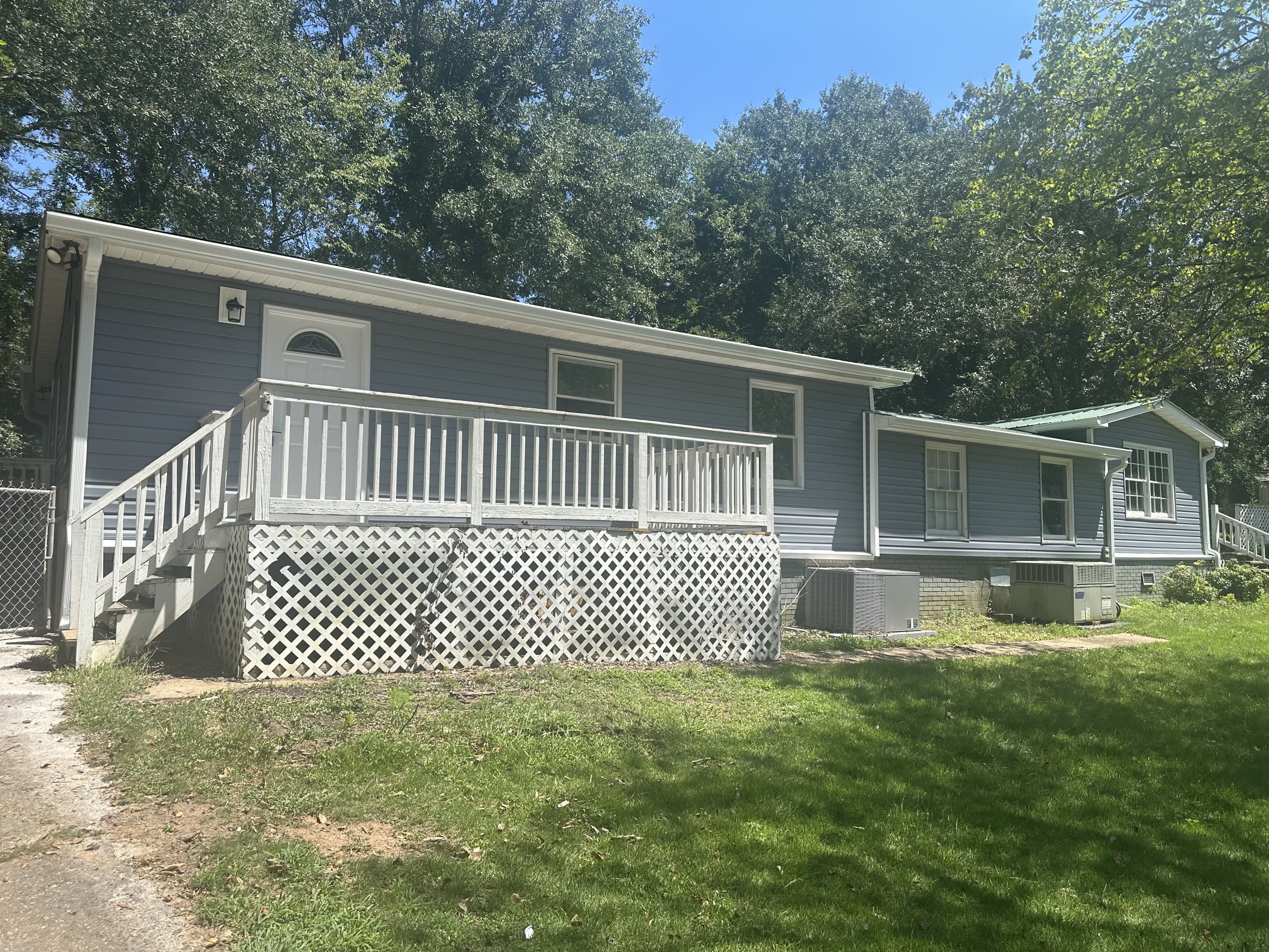 5411 Old Griffin Road – photo 1