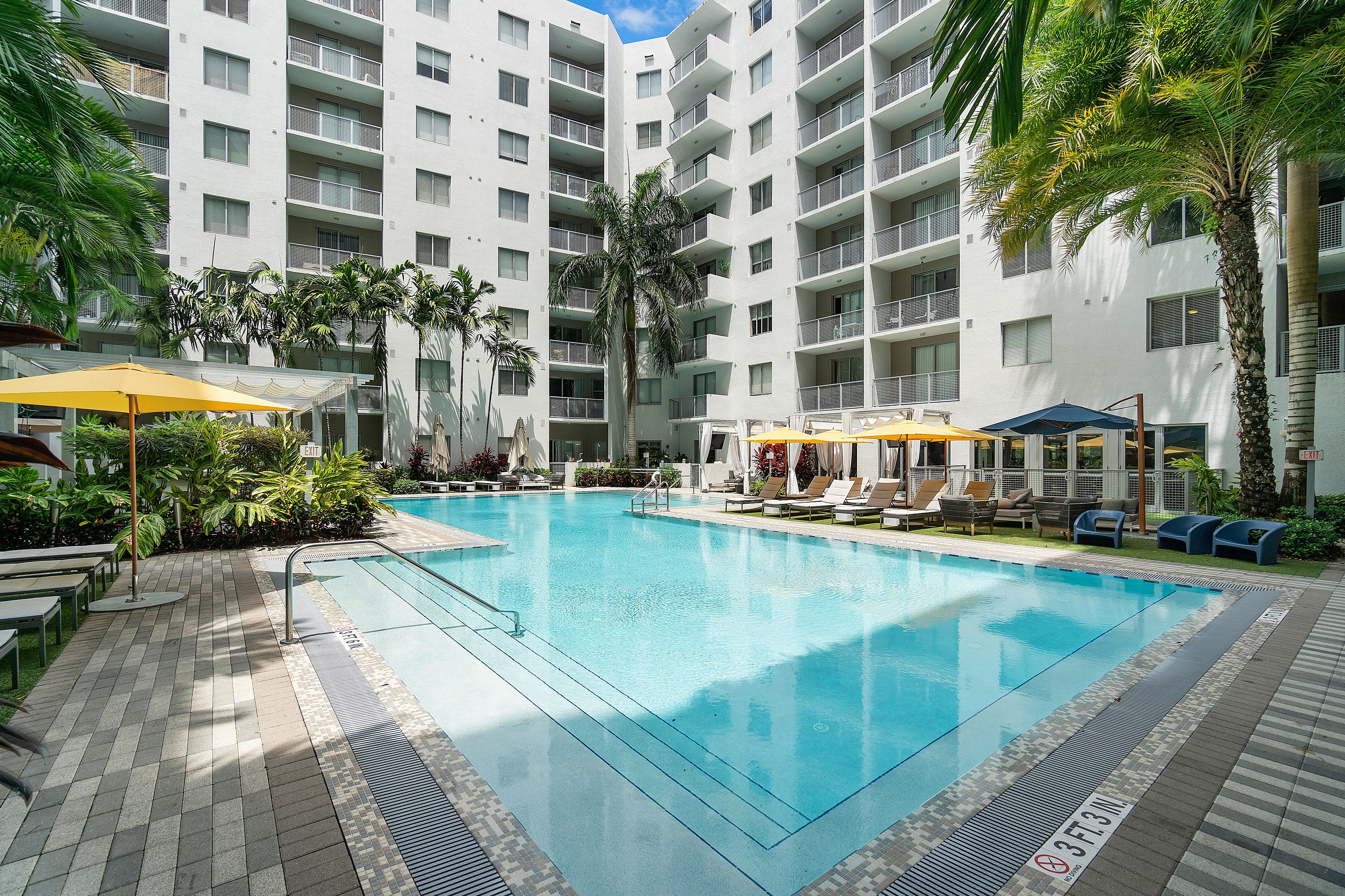 Pearl Dadeland – photo 4