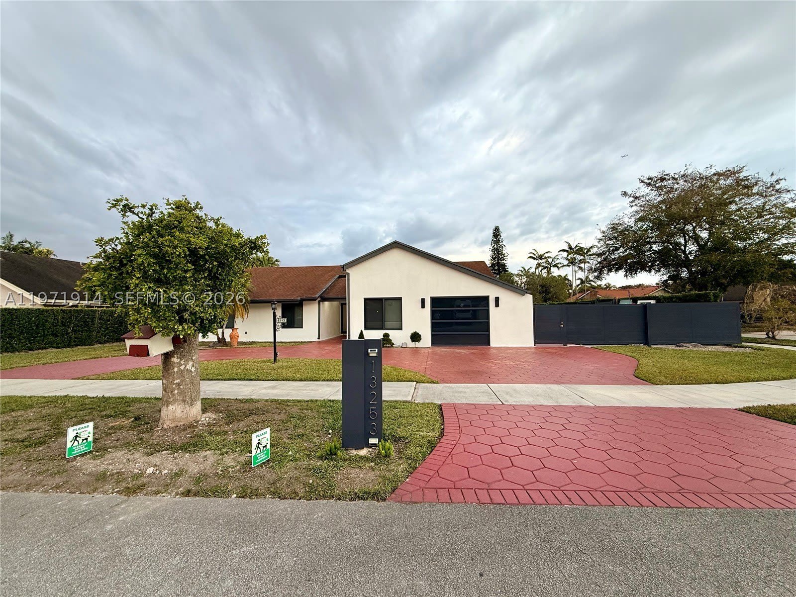 13253 SW 96th Ter – photo 2