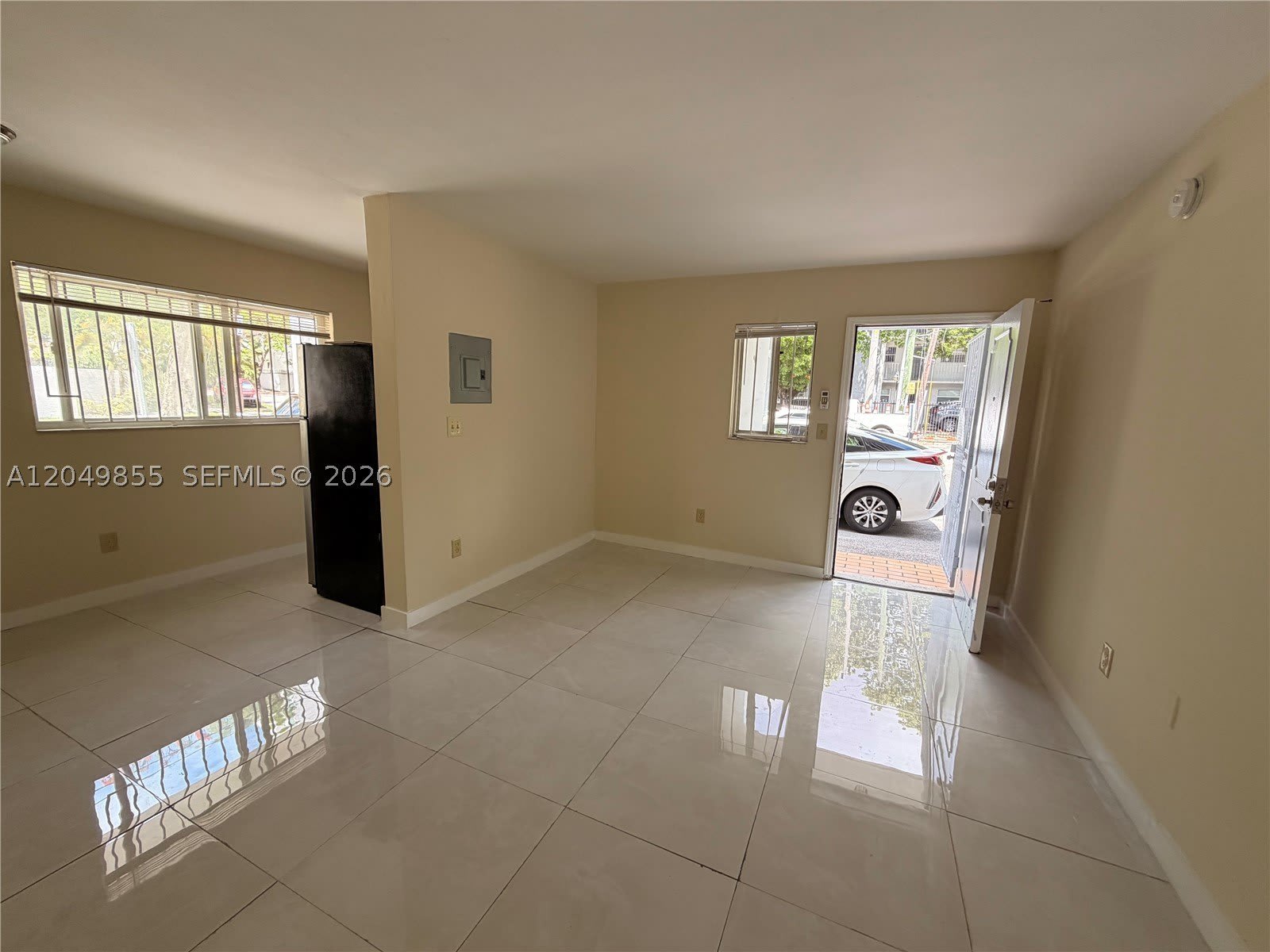 1194 NW 19th Ave – photo 5