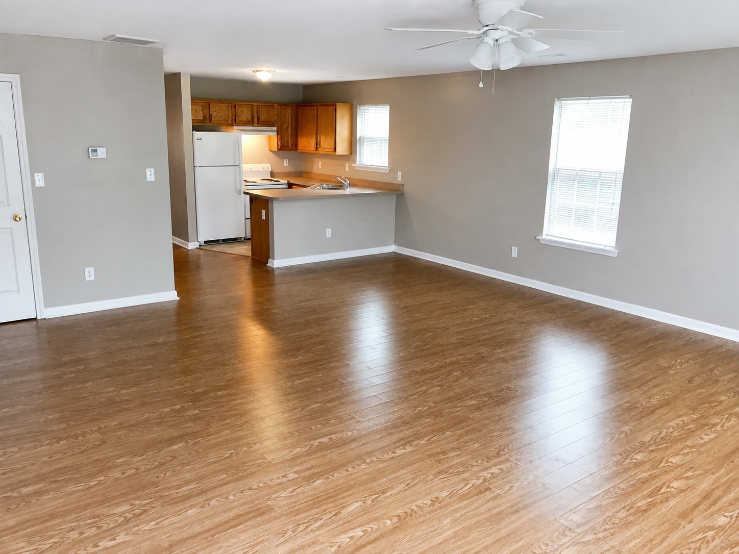 2001 Cornerstone Dr – photo 2