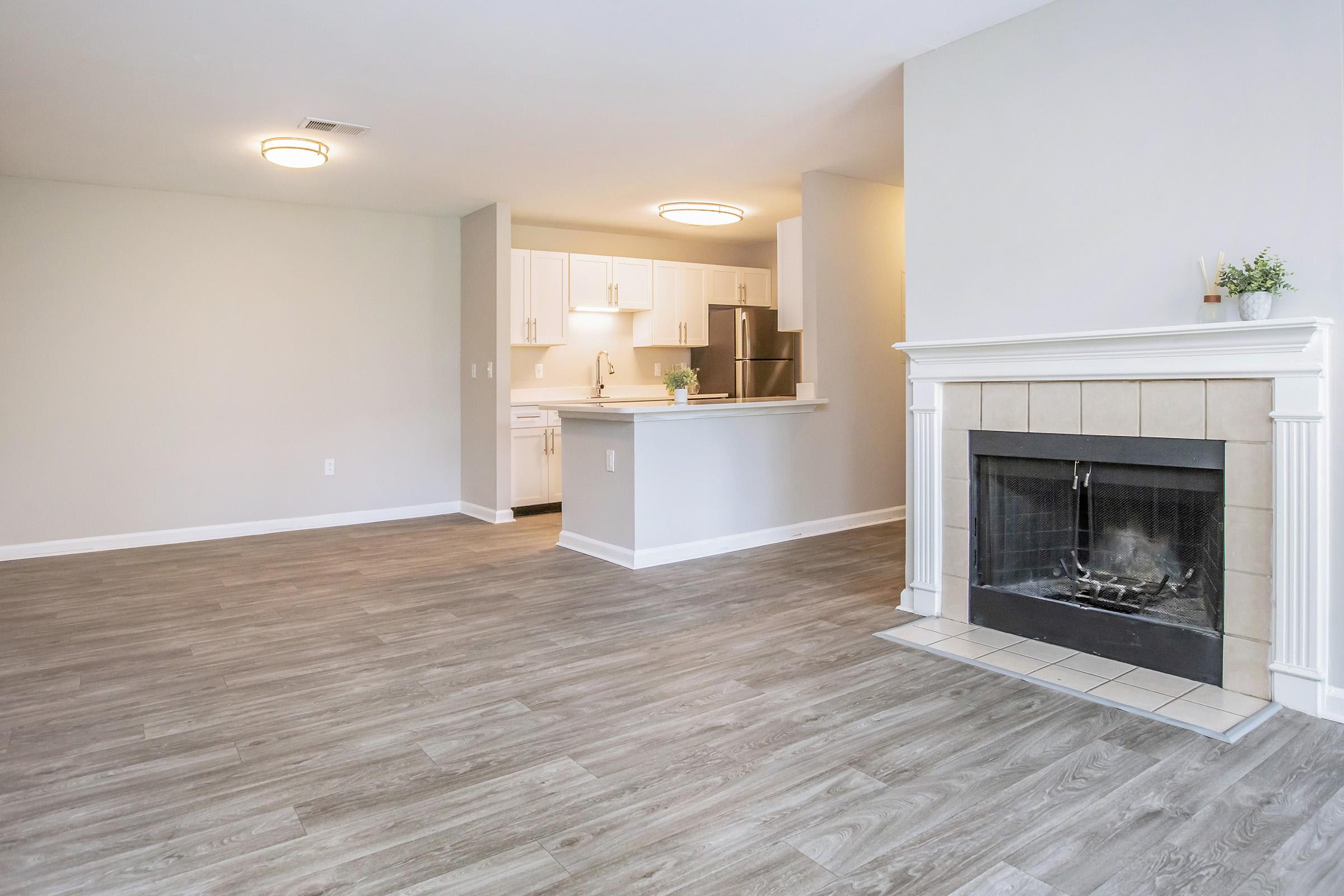 Hunters Creek – photo 3