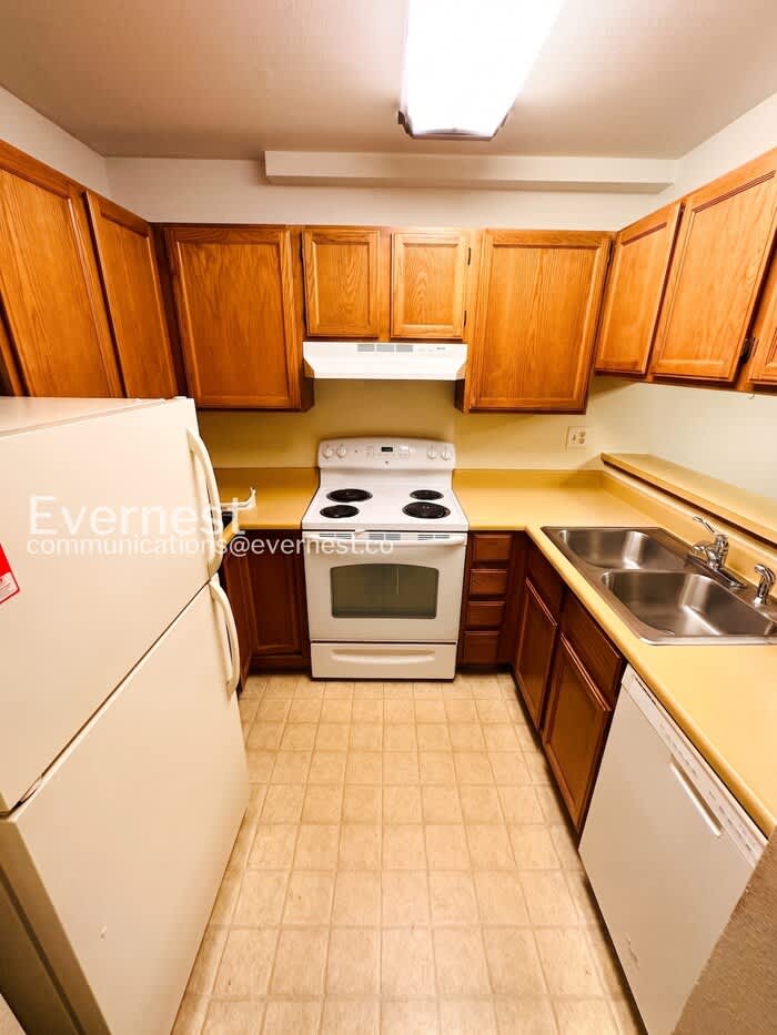 2960 West Stuart Street – photo 3