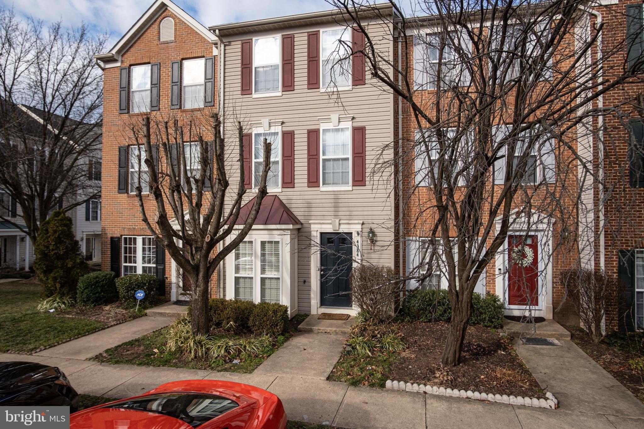4384 SUTLER HILL Square – photo 2