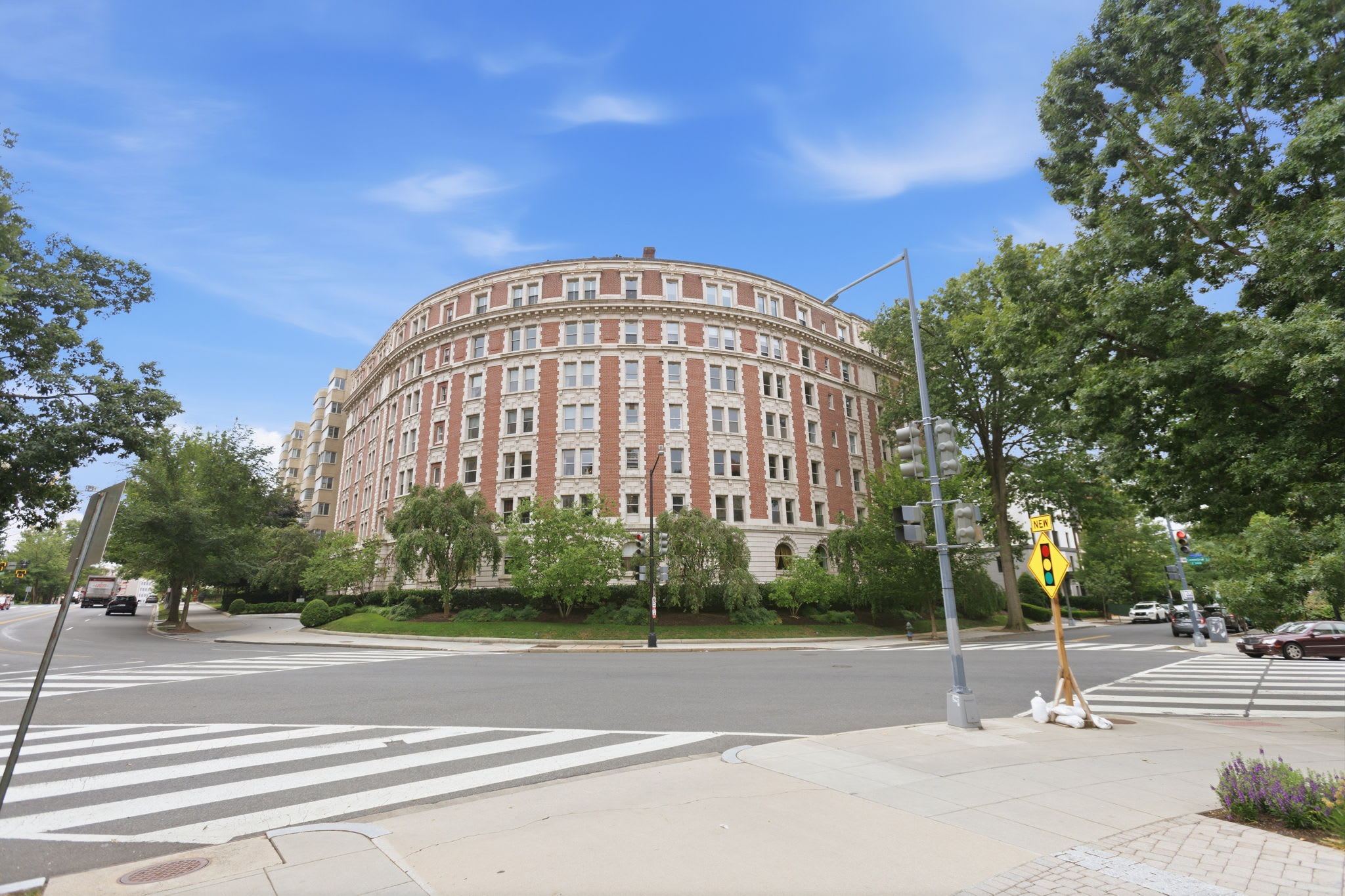 2126 Connecticut Ave NW #77 – photo 3