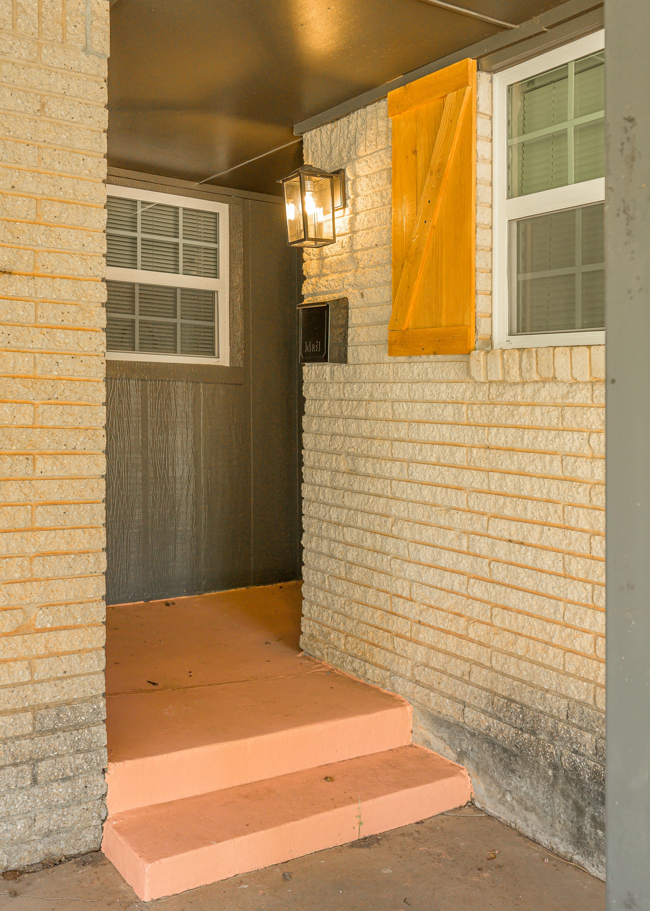 2525 Southeast 47th Street – photo 3