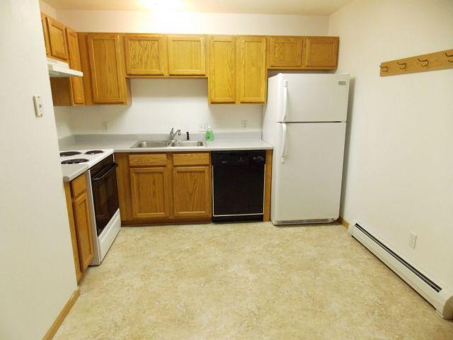 522 N Airport Rd. – photo 3