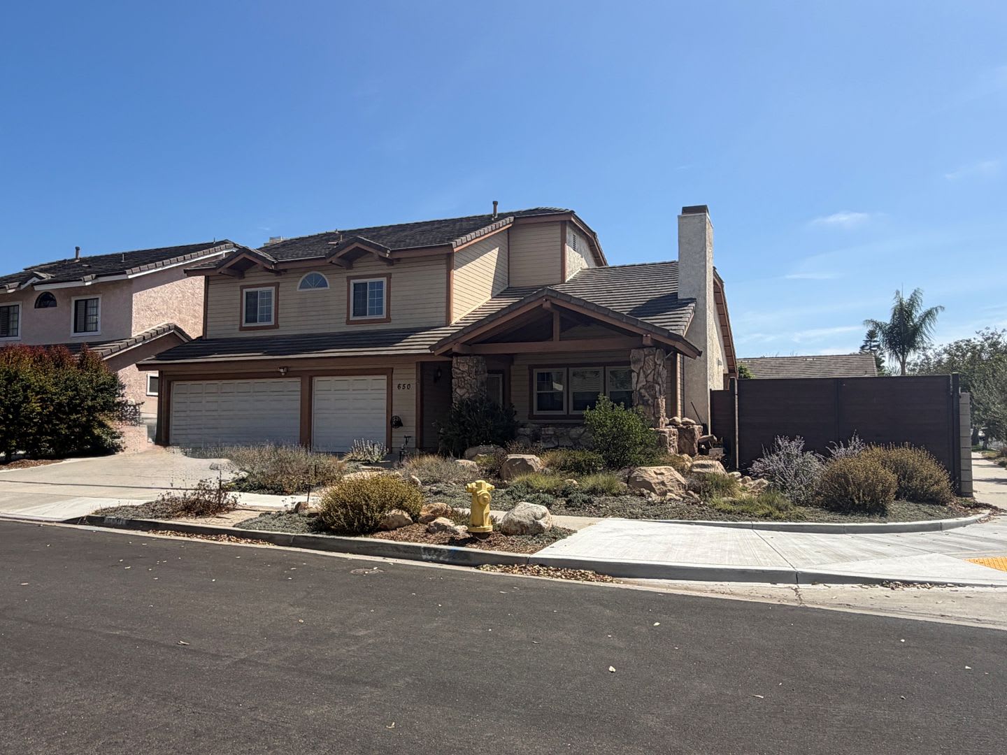 Spacious 4-Bedroom Corner-Lot Home with 3-Car Garage! – photo 1