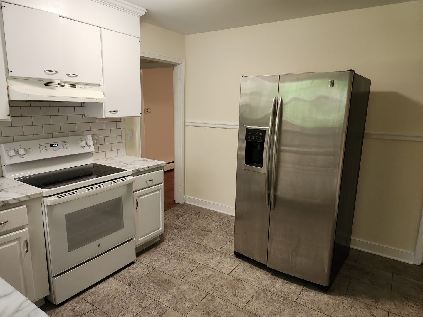2 bed 1 bath Duplex Unit-Chesterfield – photo 4