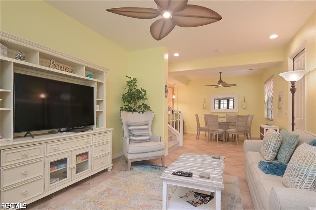 11936 Izarra Way – photo 2
