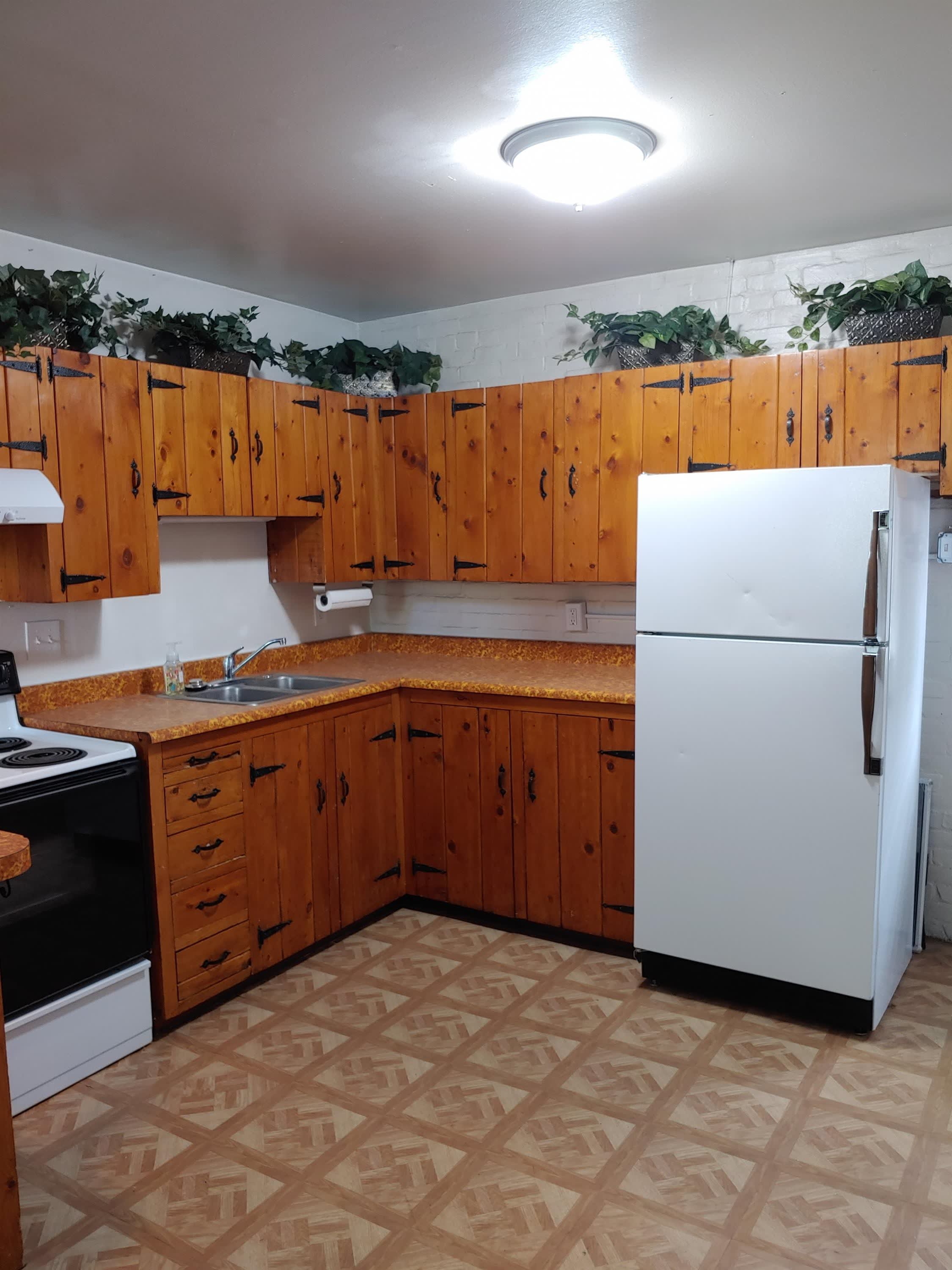 550 North Main Street – photo 4