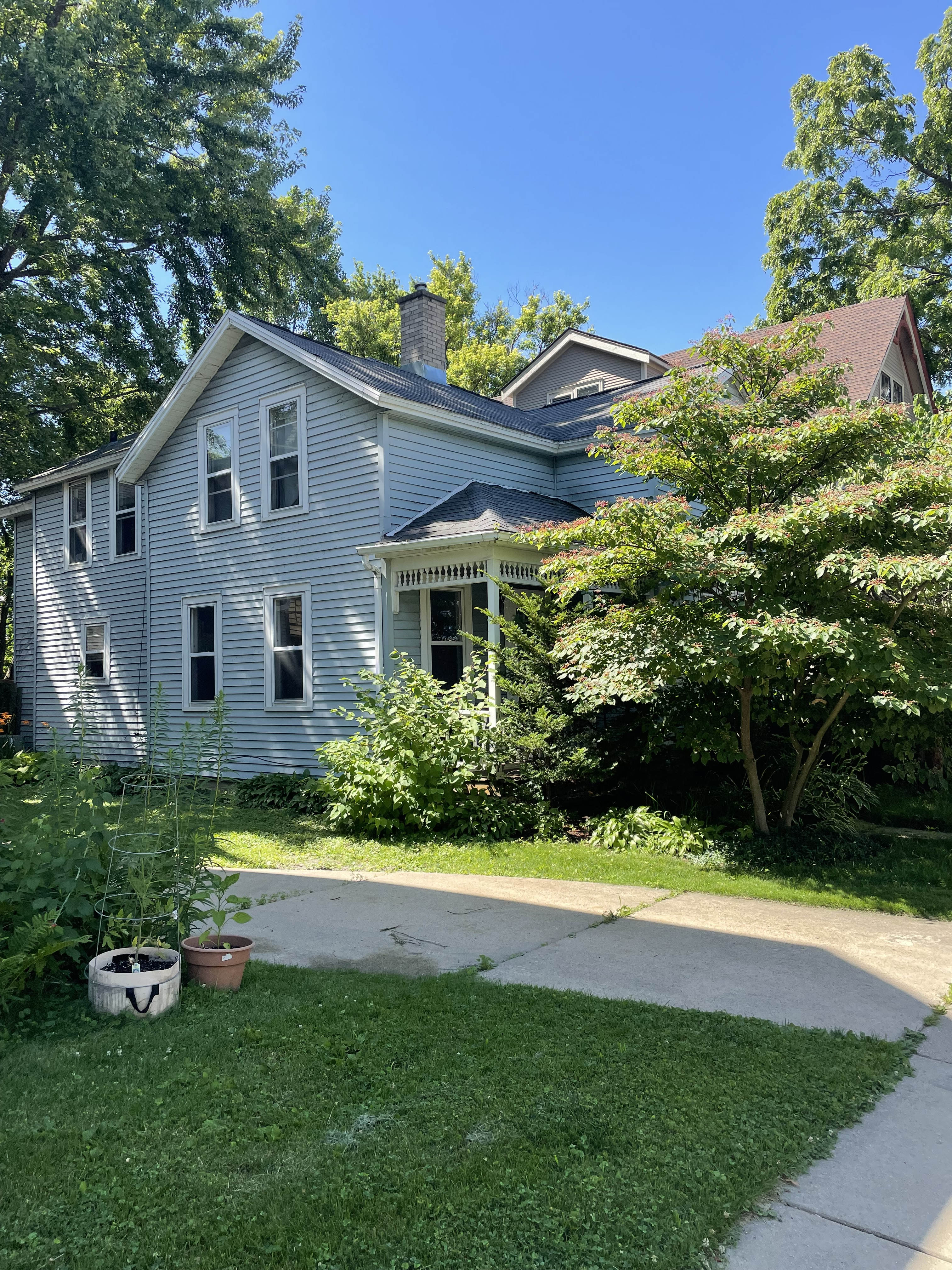 1245 Jenifer St – photo 1