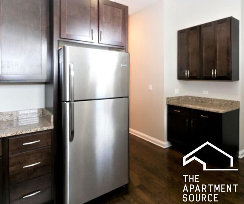 1758 West Montrose Ave. – photo 4