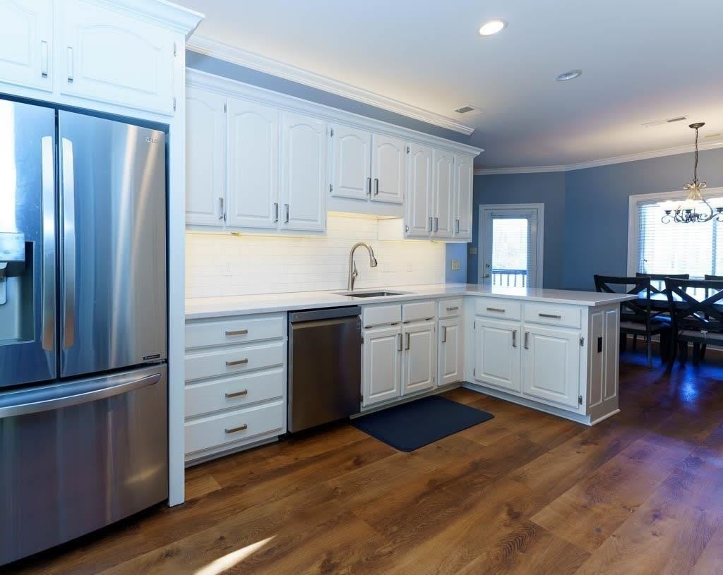 734 GABLE Ln – photo 4