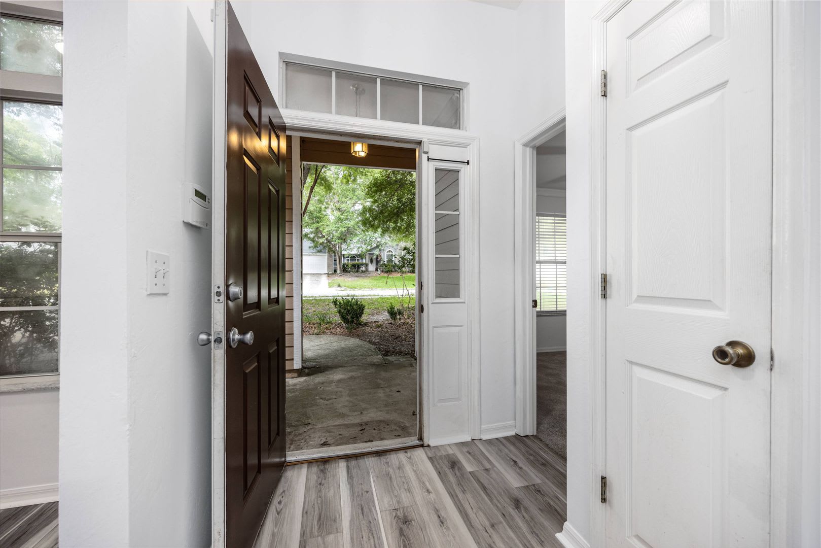 Nicely Remodeled Home In Hickory Forest With Community Amenities – photo 4