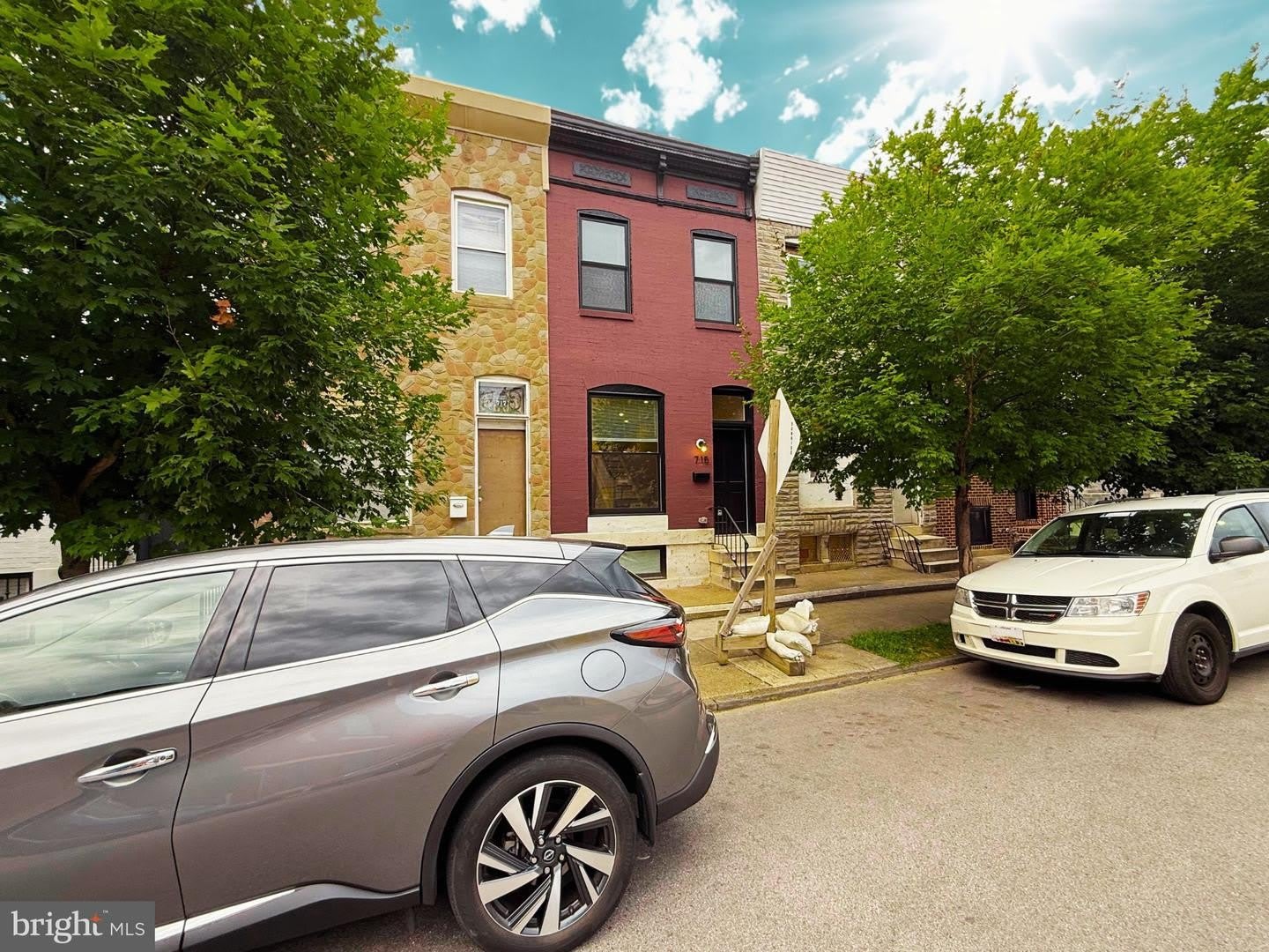 715 N PATTERSON PARK AVE – photo 2