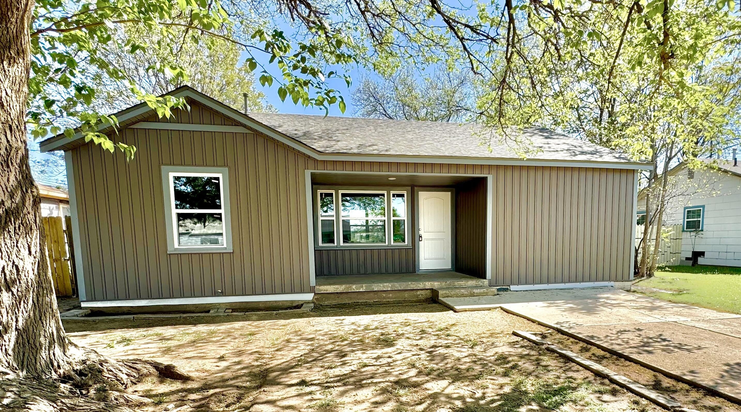 2009 49th Street – photo 2