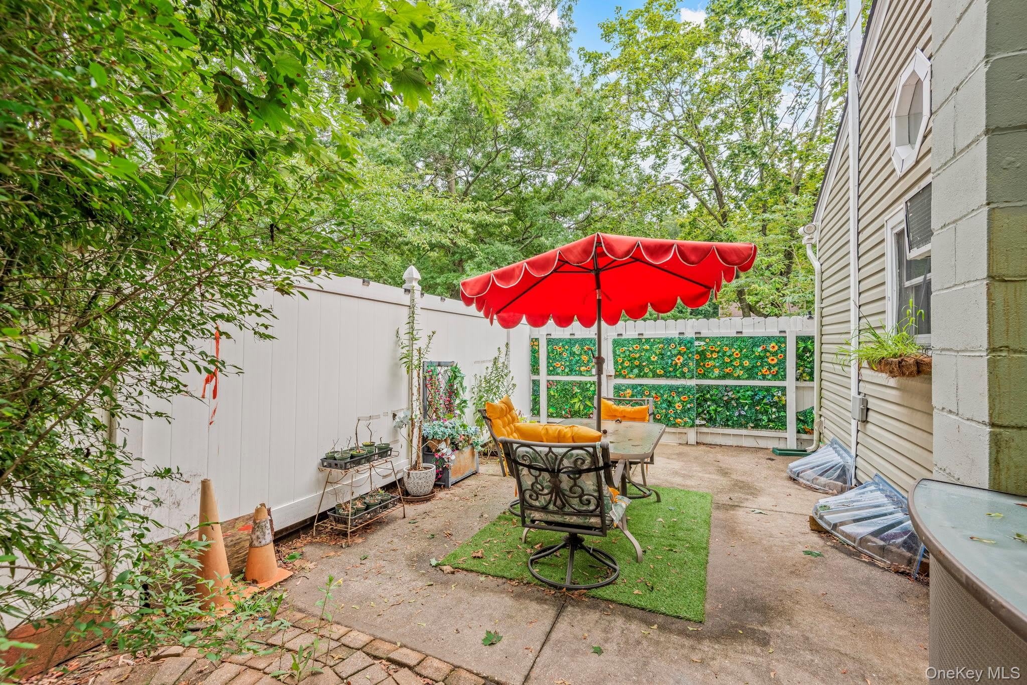 55 Inwood Avenue – photo 4