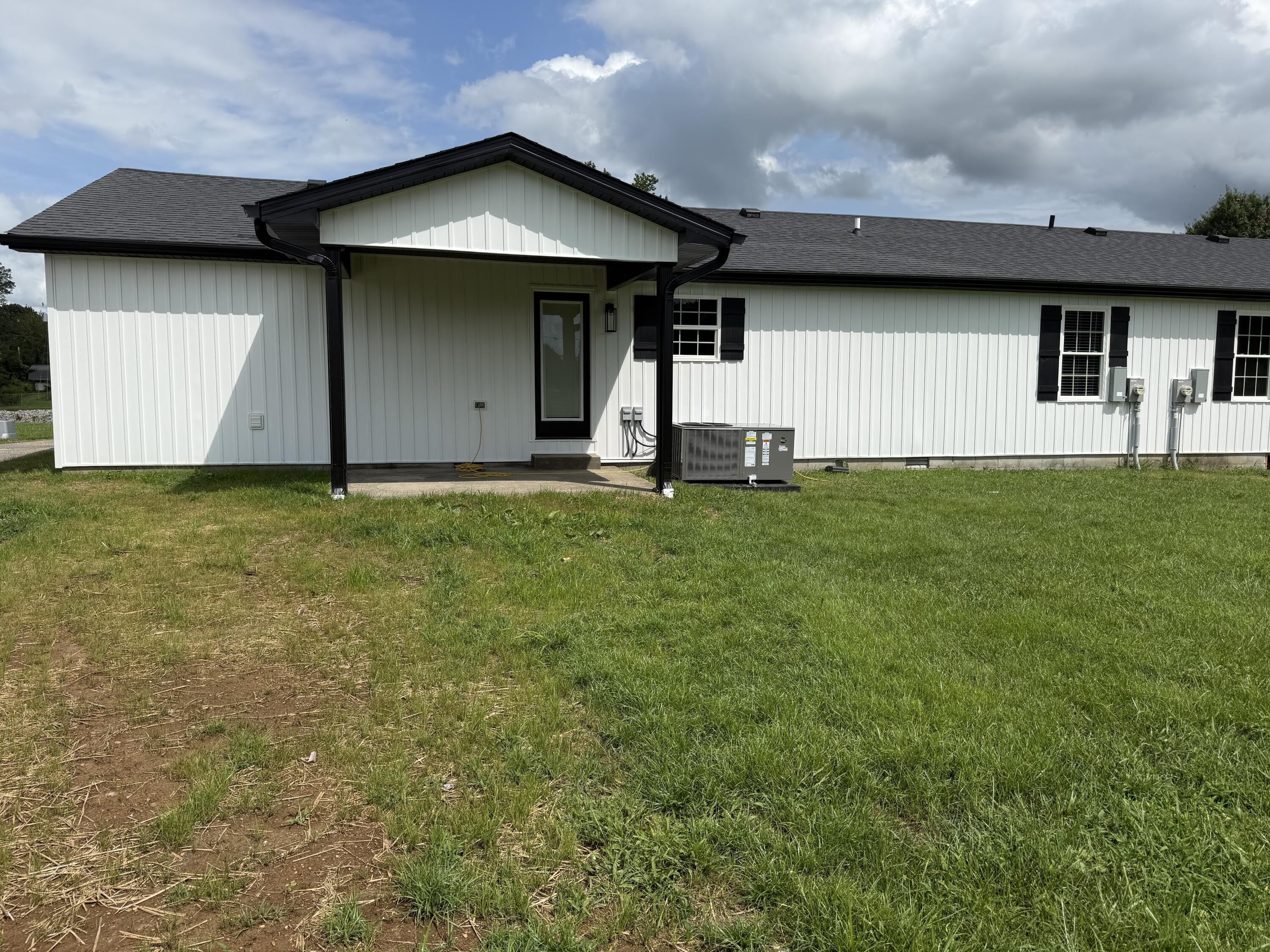 403 Opossum Kingdom Road – photo 2