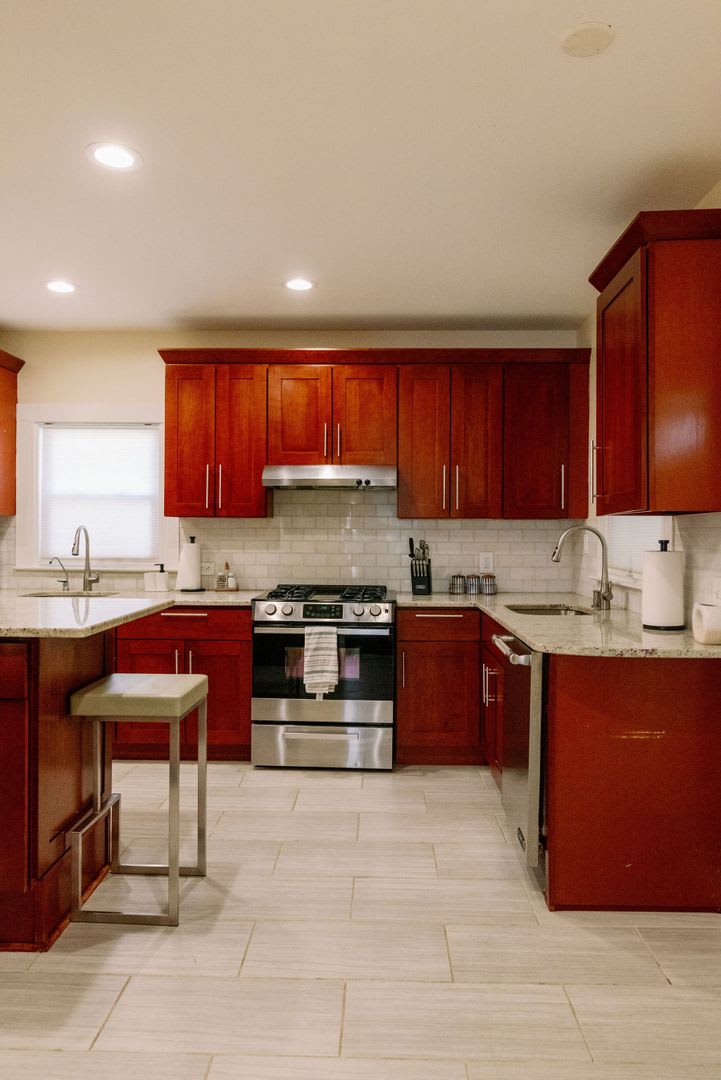 Huge 5 Bedroom House 5 minutes away from Yale! – photo 5
