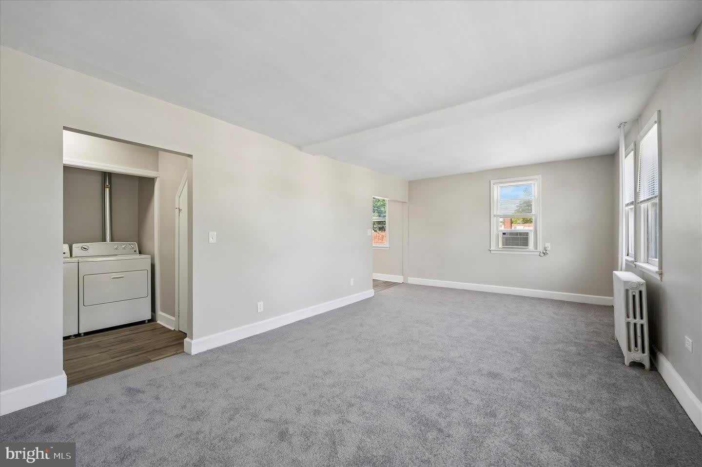 301 N GOVERNOR PRINTZ #B – photo 4